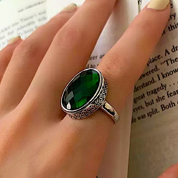 Stampd Jewelry - EMERALD GREEN STERLING SILVER  ZIRCON RING